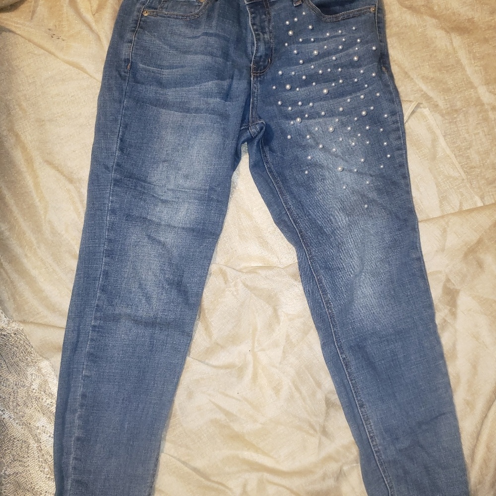 Rue 21 pearled jeans